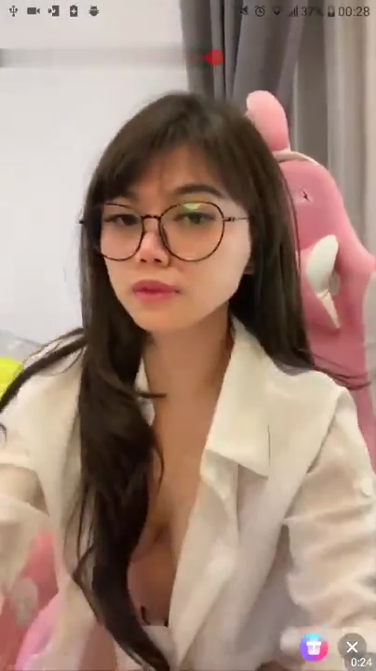 Miss Bintang Ngocok Memeknya