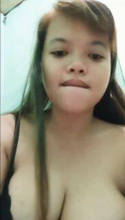 Lychan Tobrut uting coklat ngocok memek