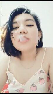 Kak Vey ngangkang jembut lebat colmek