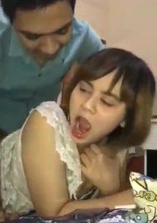 ceweknya senang banget digenjot