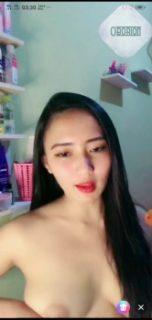 Angela buka beha uting nongol