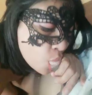 Istri yang Penurut Enak