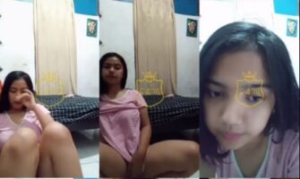 Vivi ABG Elus-elus Memek Desah Dong
